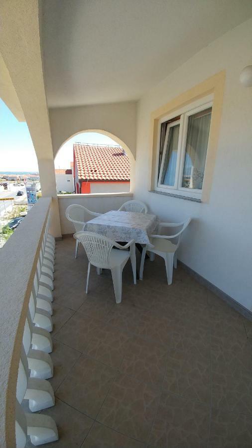 Apartments Ayla Vir Rom bilde